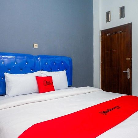 Reddoorz At Pakuncen Malioboro Yogyakarta Hotel Exterior foto