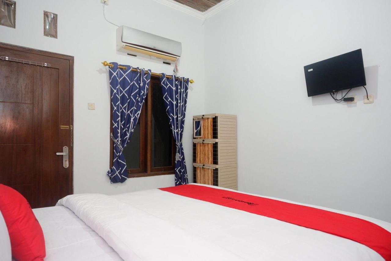 Reddoorz At Pakuncen Malioboro Yogyakarta Hotel Exterior foto